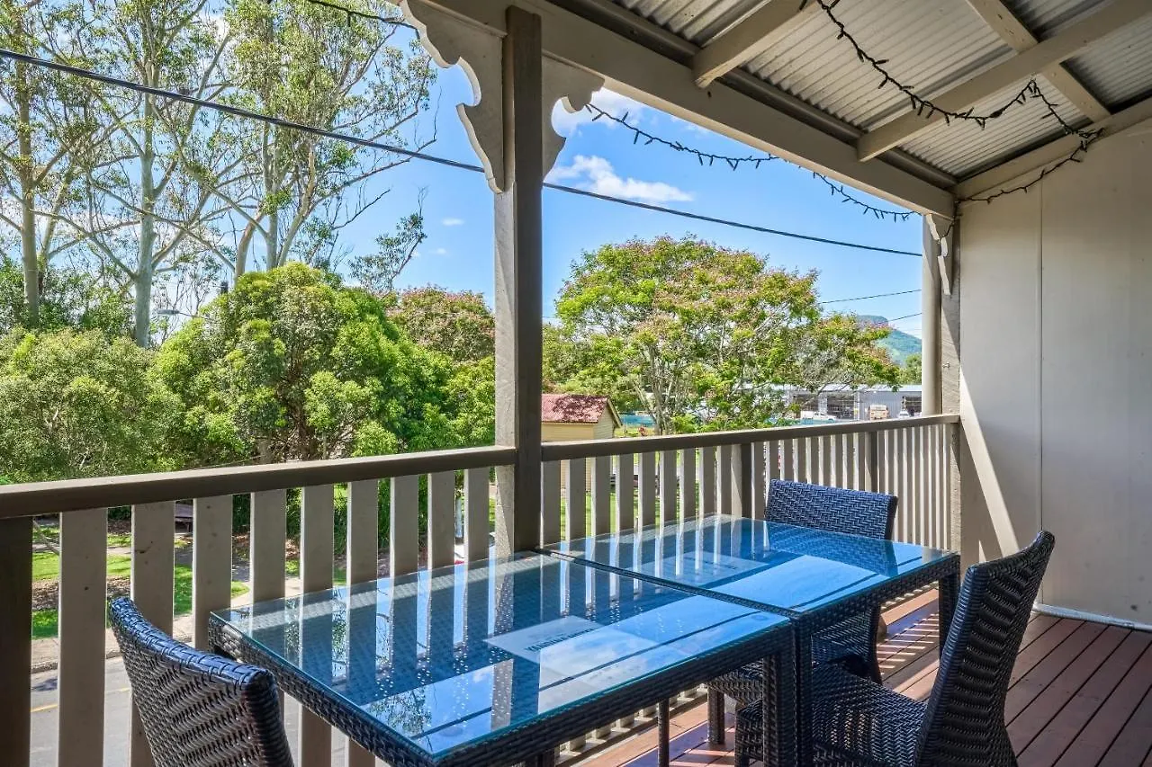 **  Yandina Hotel Austrálie