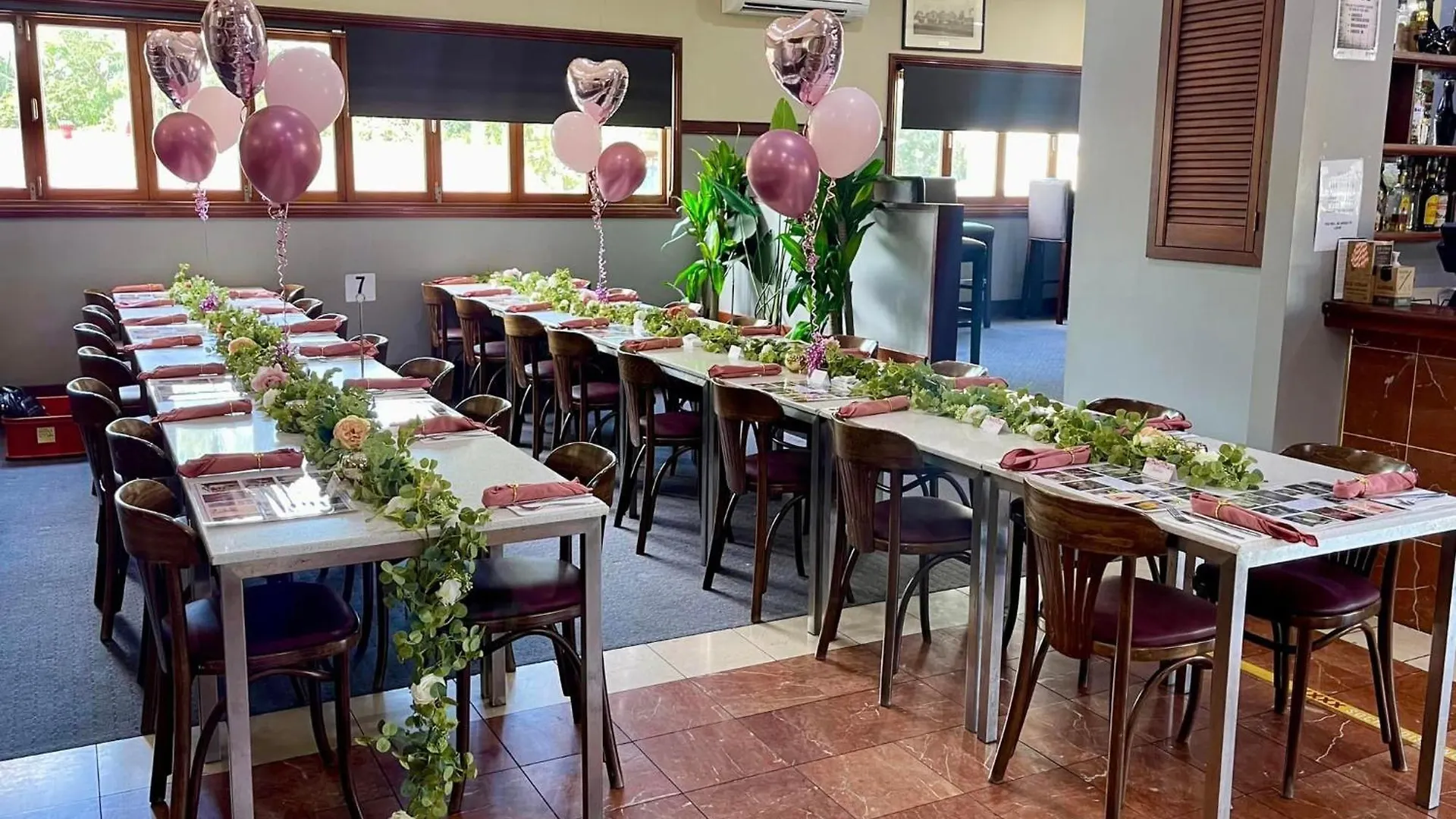 Yandina Hotel