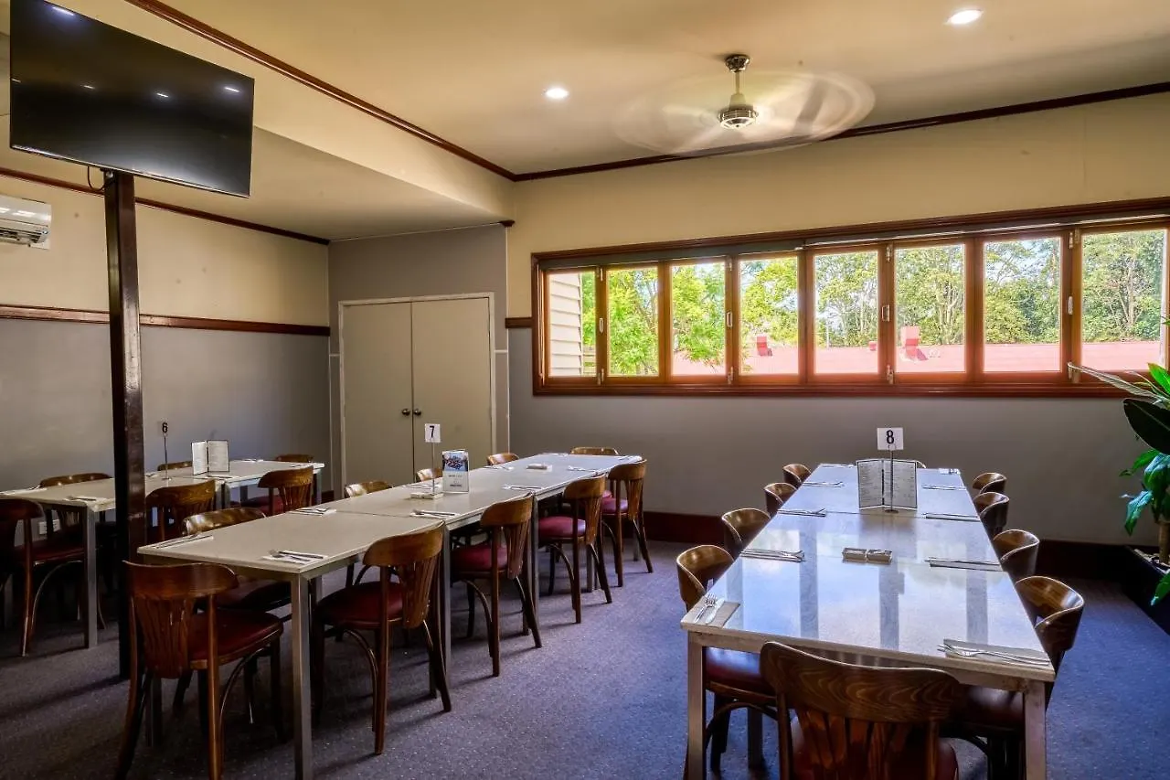 Yandina Hotel 2*,  Australia