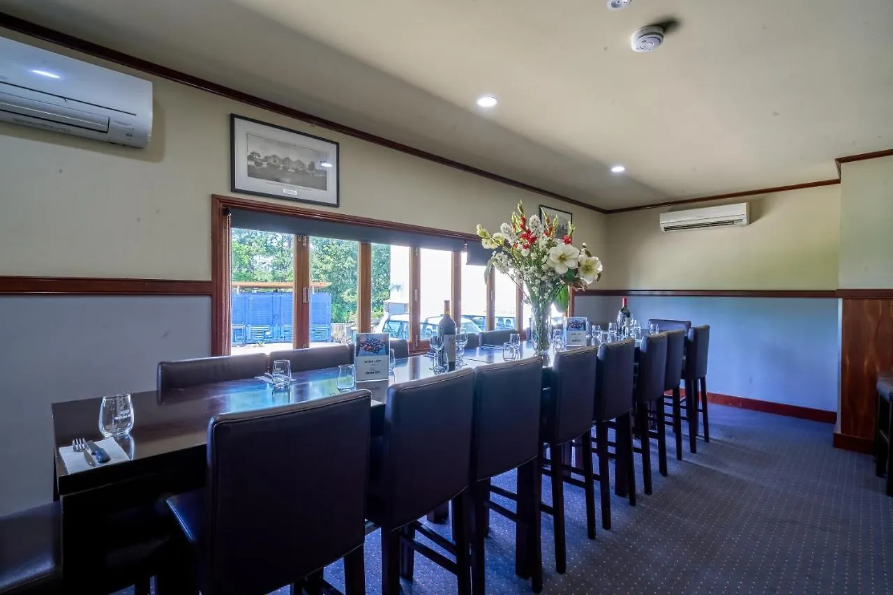 **  Yandina Hotel Australia